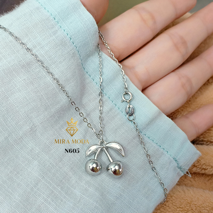 N605W-Lucky Cherry Necklace | MIRA MODA