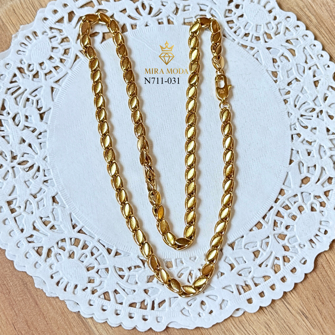 [MIRA MODA] N711 Damascus Coffee Bean Petal Link Chain 18” Necklace for Women Men Hypoallergenic