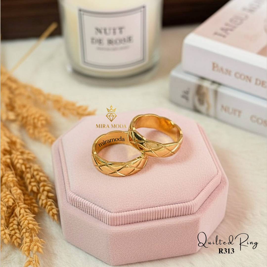 R313 Quilted Design Gold Plated Rings for Women & Men Trendy Hypoallergenic | MIRA MODA