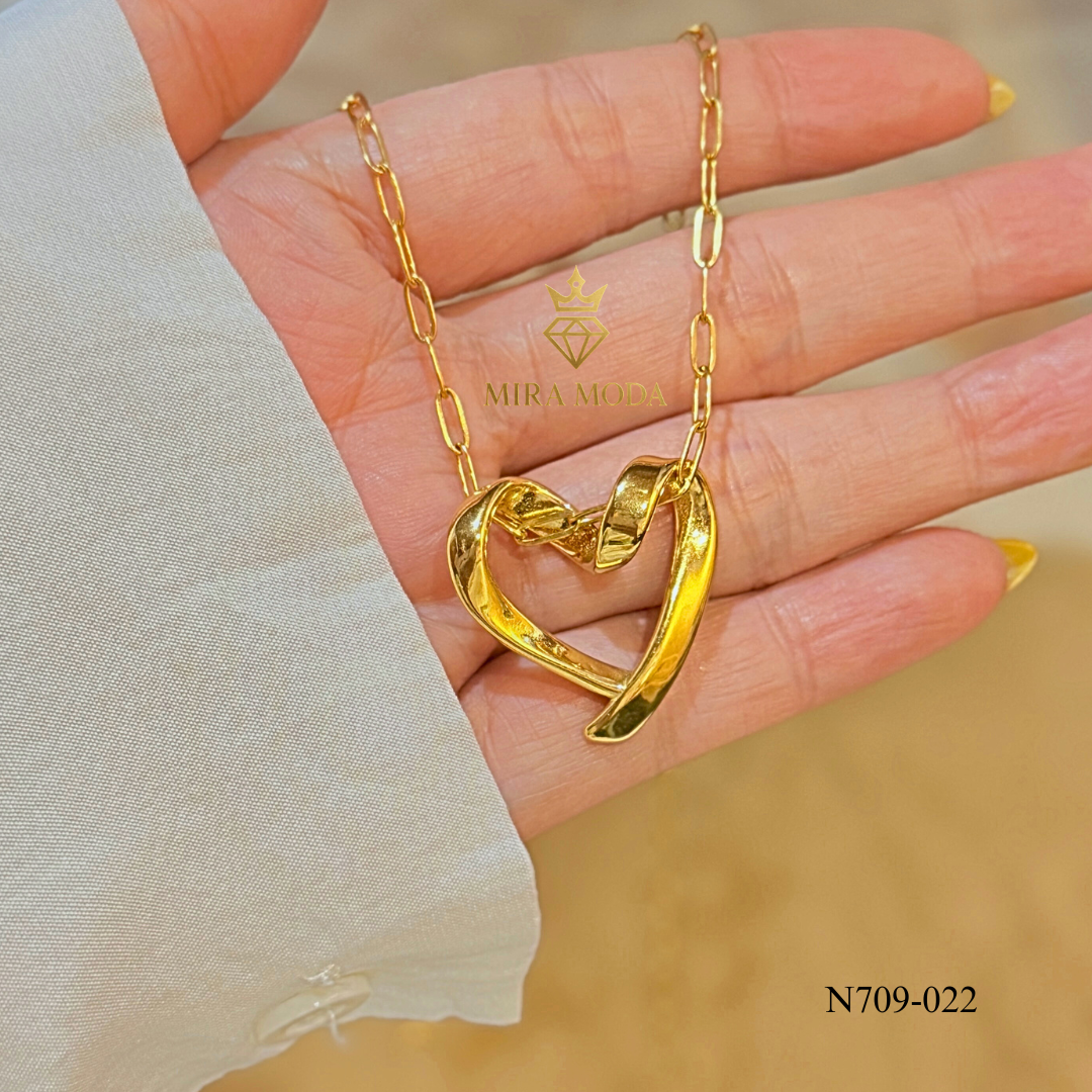 N709 -Trendy Electroform Open Heart Necklace Daily Wear | MIRA MODA