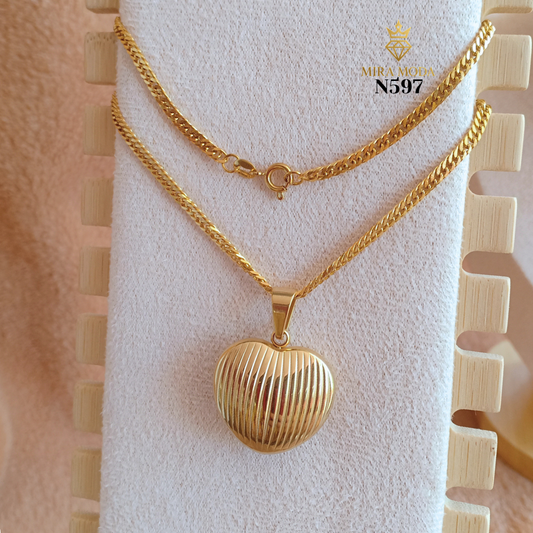 N597 Love Big Pendant Italy Gold Plated Necklace Hypoallergenic Tarnish Resistant Water Safe | MIRA MODA