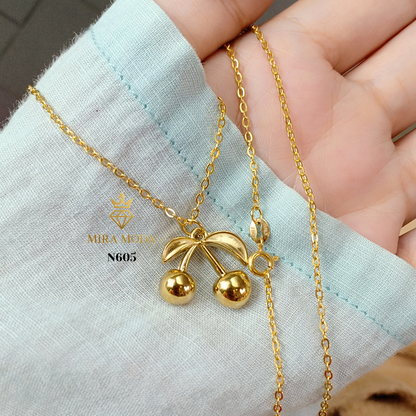 N605G-Lucky Cherry Necklace | MIRA MODA