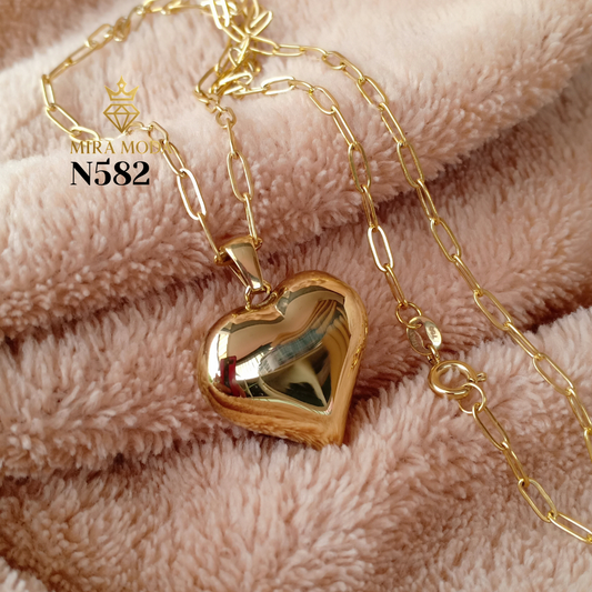N582 Heart Pendant Necklace Gold Plated for Women Paperclip Chain Hypoallergenic Tarnish Resistant | MIRA MODA