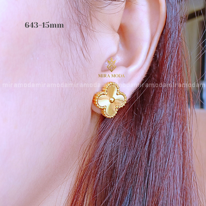 643-15mm Lucky Clover Stud Earrings | MIRA MODA