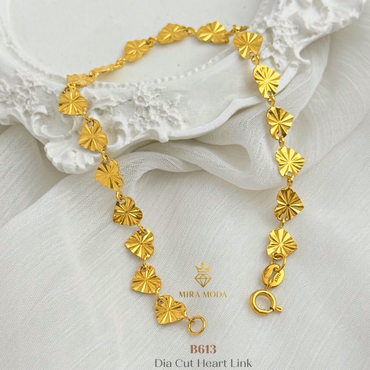 B613 –Dia Cut Heart Link Motif Bracelet | MIRA MODA