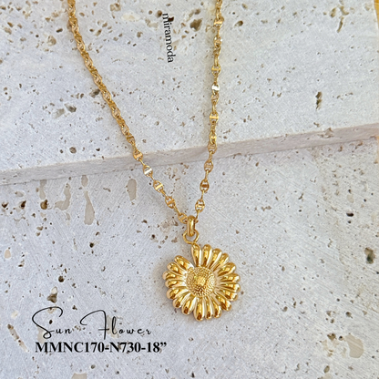 N730 Sunflower Pendant Necklace