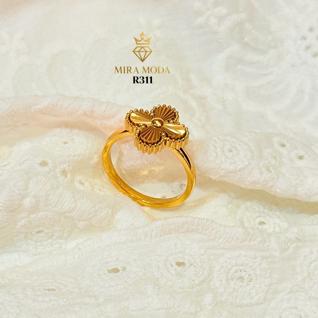 R311 Lucky Clover Ring 14mm| MIRA MODA