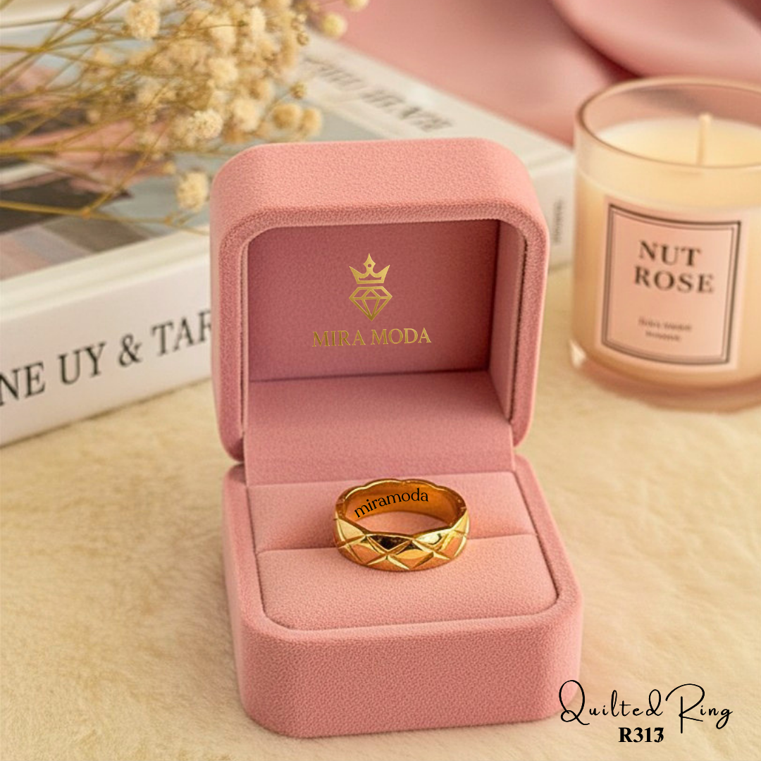 R313 Quilted Design Gold Plated Rings for Women & Men Trendy Hypoallergenic | MIRA MODA