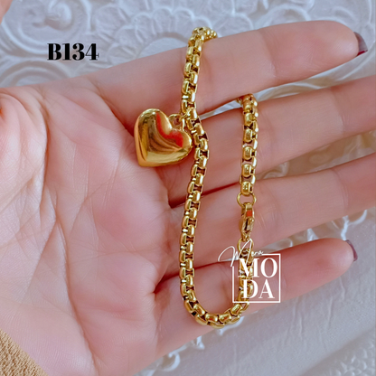 B134-Vintage Heart Charm Bracelet