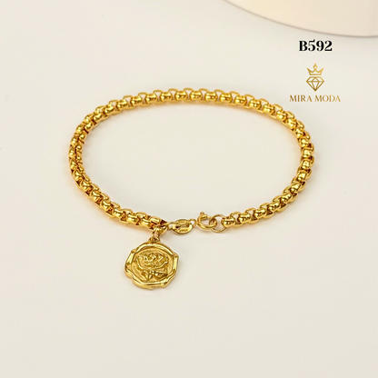B592 – Lucky Rose Charm Bracelet | MIRA MODA