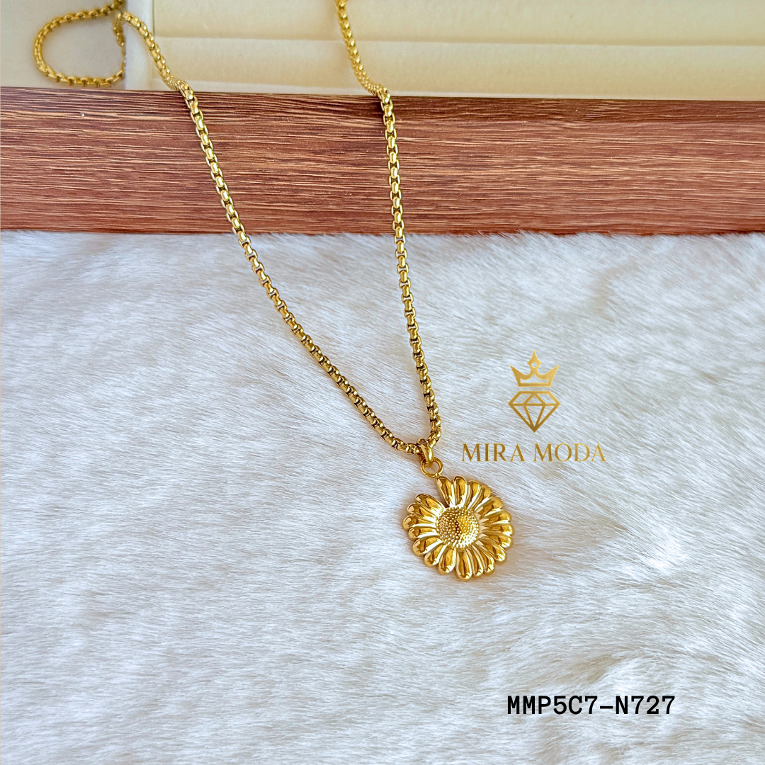 N727 Sunflower Pendant Necklace 18k Italy Gold Plated Tauco Chain for Women Tarnish Resistant Hypoallergenic 18" Round Lock with Stamp | MIRA MODA