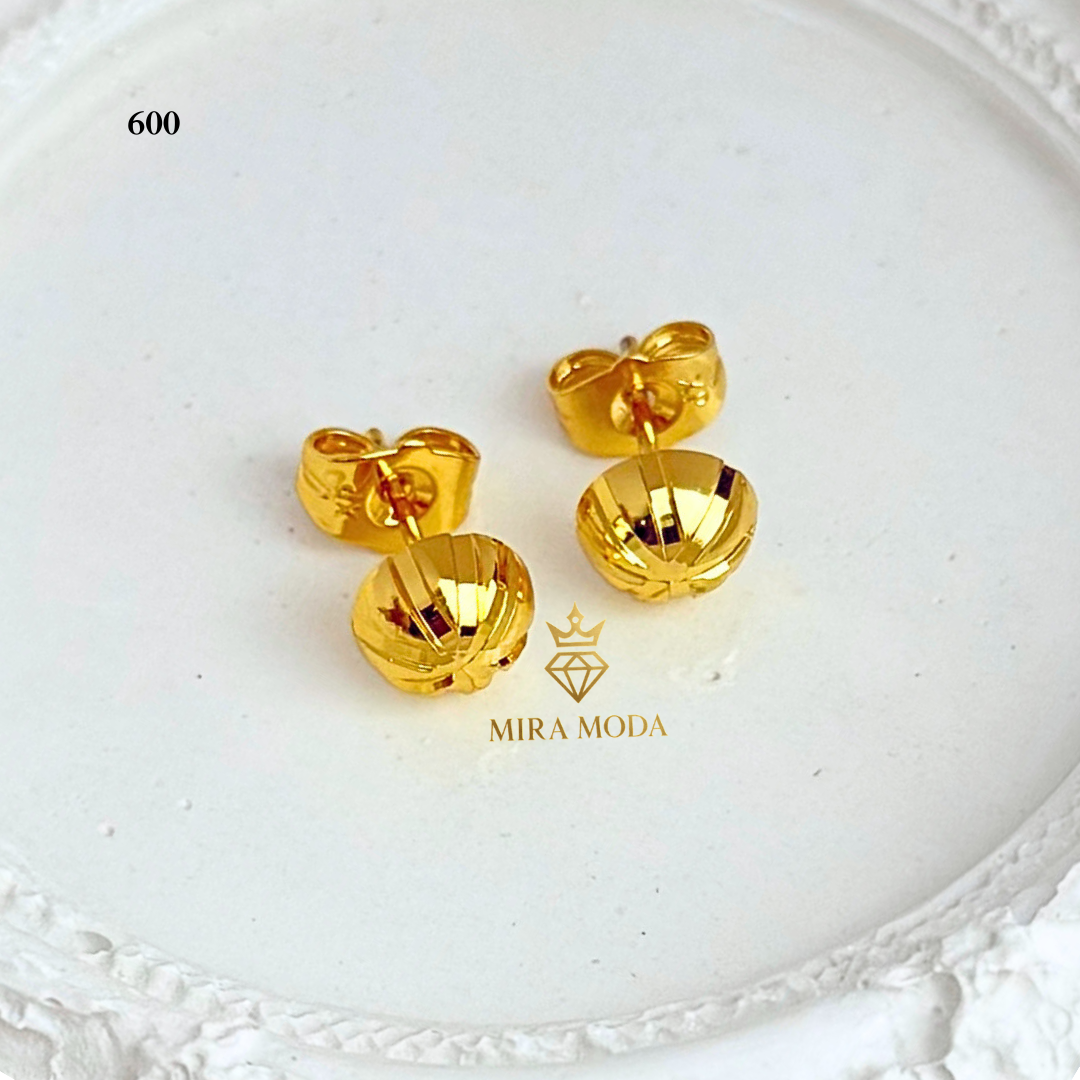 600 Classic Gold Plated Half Ball Earrings 9mm | MIRA MODA