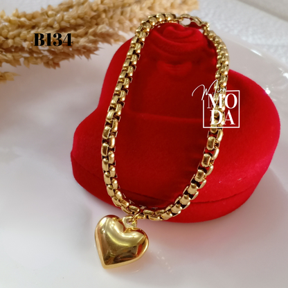 B134-Vintage Heart Charm Bracelet