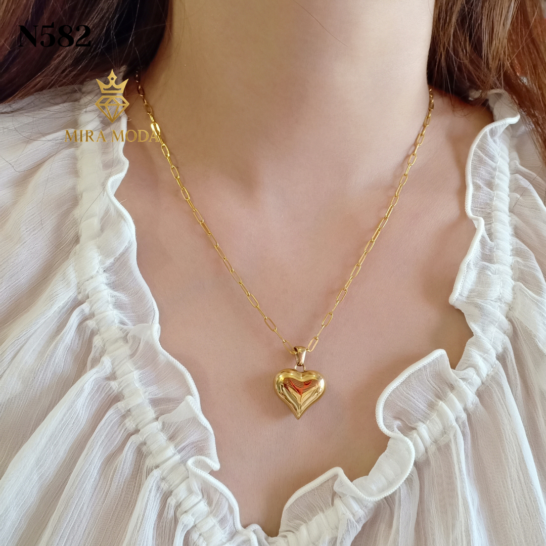 N582 Heart Pendant Necklace Gold Plated for Women Paperclip Chain Hypoallergenic Tarnish Resistant | MIRA MODA