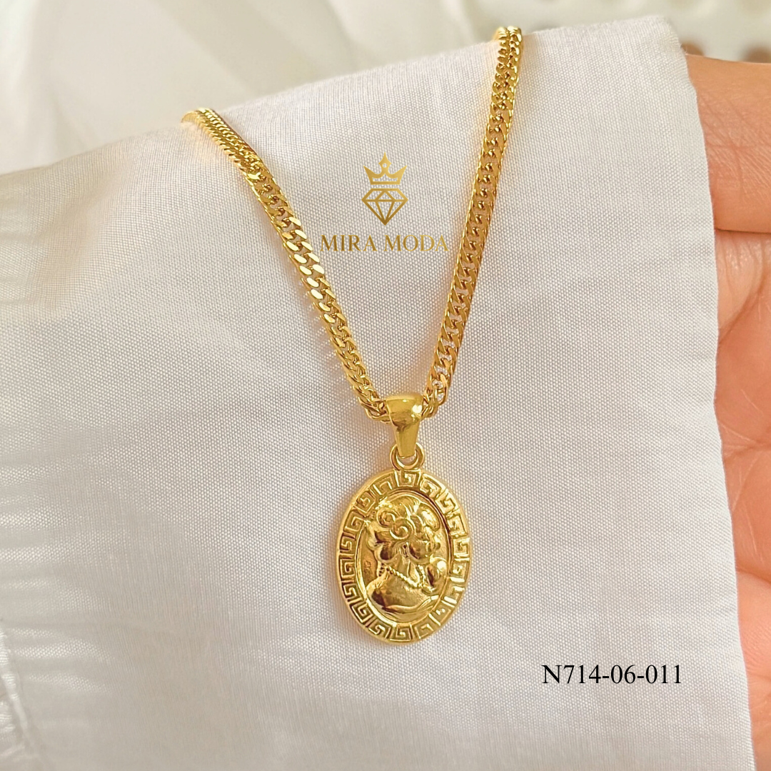 N714 -Queen E Vintage Necklace Vintage Medallion Pendant for men & Women Tarnish Resistant Hypoallergenic | MIRA MODA