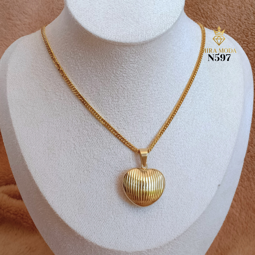 N597 Love Big Pendant Italy Gold Plated Necklace Hypoallergenic Tarnish Resistant Water Safe | MIRA MODA