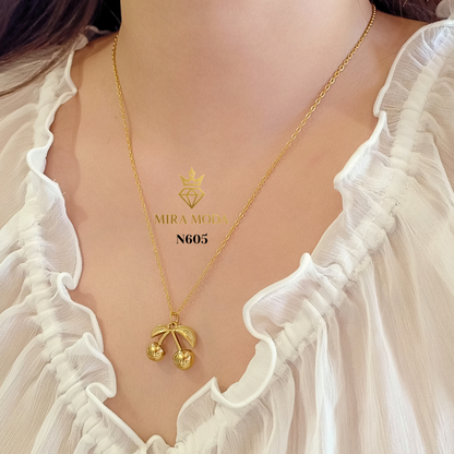 N605G-Lucky Cherry Necklace | MIRA MODA