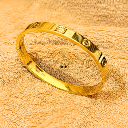 B619 Trendy Clip Love Bangle 6mm | MIRA MODA