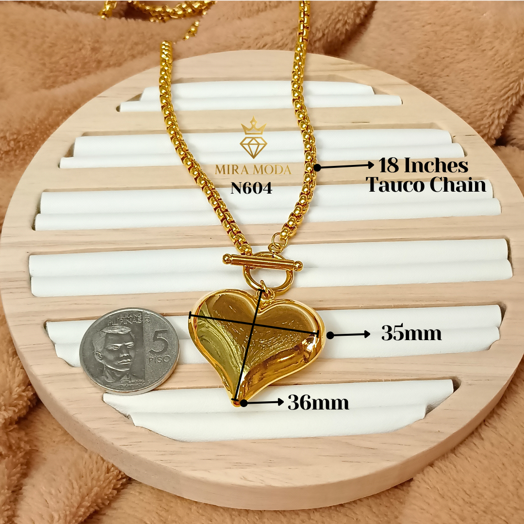 N604-Big Heart Necklace | MIRA MODA