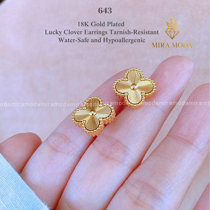 643-15mm Lucky Clover Stud Earrings | MIRA MODA