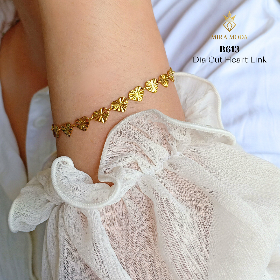 B613 –Dia Cut Heart Link Motif Bracelet | MIRA MODA