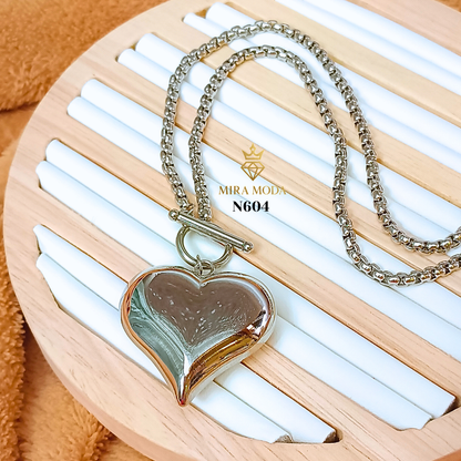 N604-Big Heart Necklace | MIRA MODA