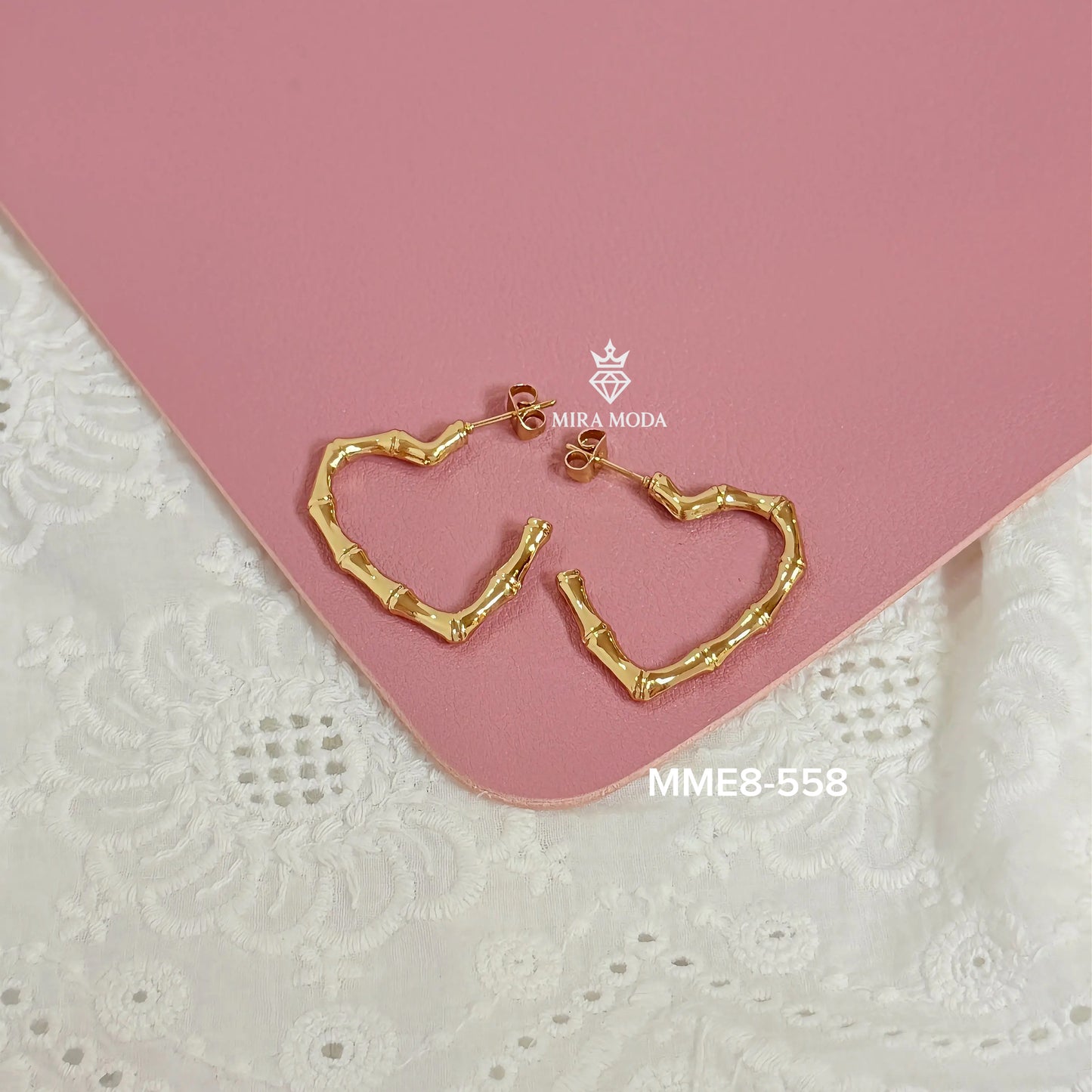 558-Bamboo Heart Stud Earrings