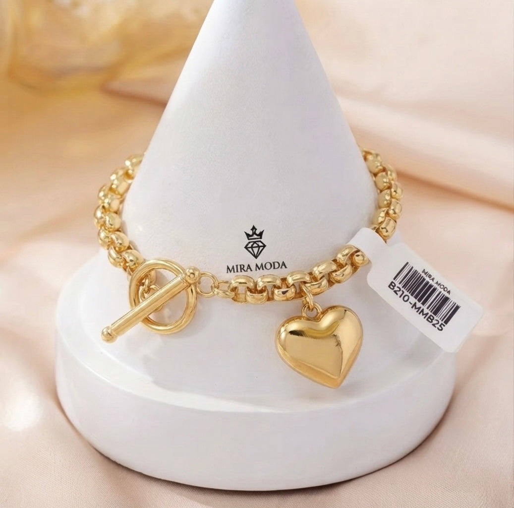 B210 Tauco Heart Charm Bracelet | MIRA MODA