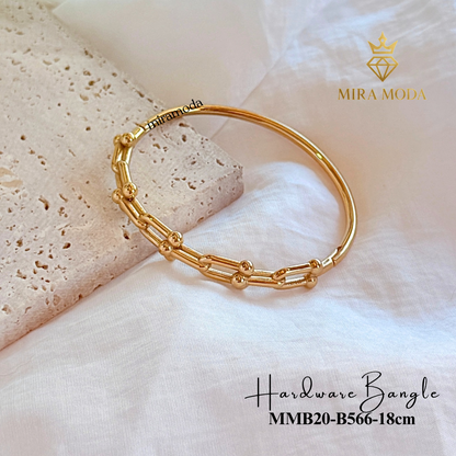 B556 Trendy U Shape Hardware Bangle 18cm